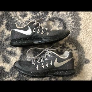 Custom women’s NikeID shoes size 8